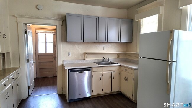 Photo - 85 Thomas St Unit FL 2