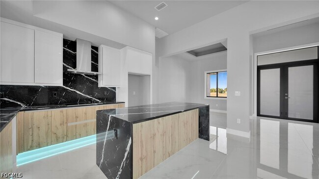 Photo - 1521 NW 37th Ave