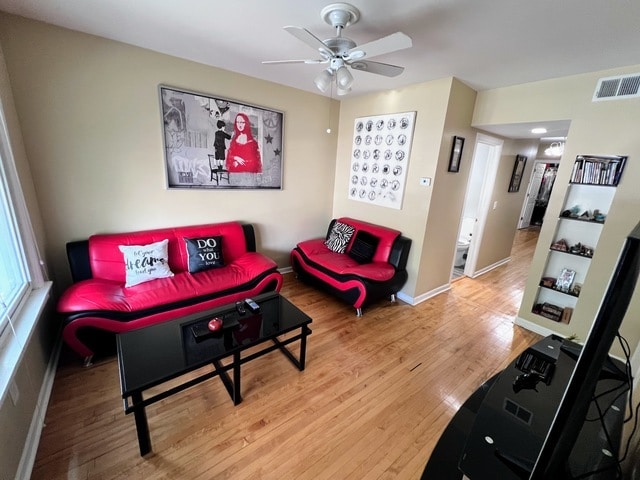 Photo - 2330 N Lockwood Ave Unit 1