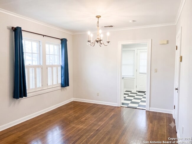 Photo - 335 E Rosewood Ave