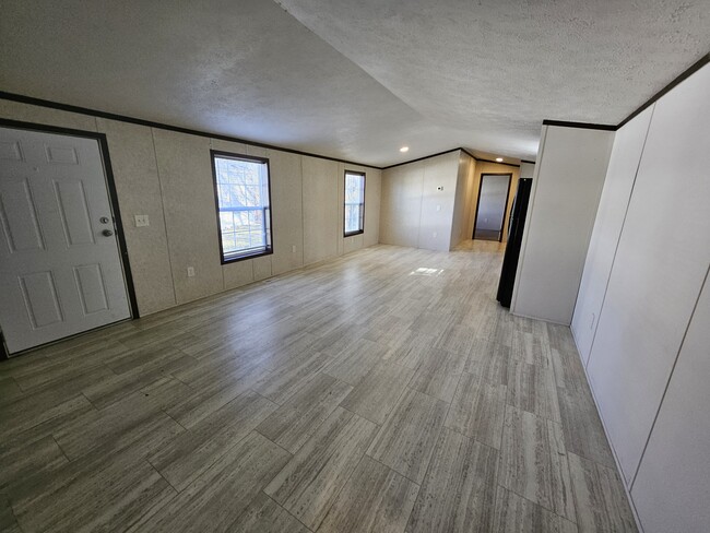 Photo - 279 York Harbor