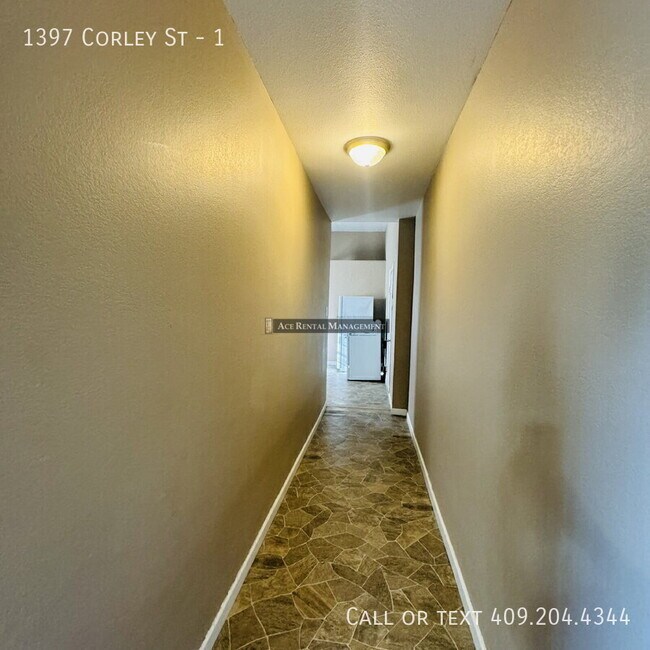 Photo - 1397 Corley Ave Unit 1