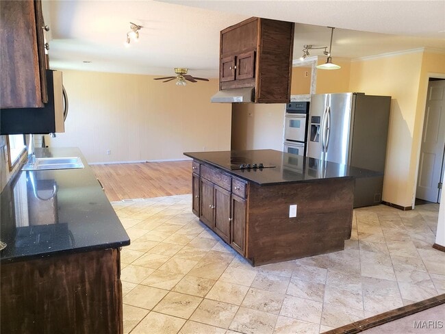 Photo - 803 Clayworth Dr