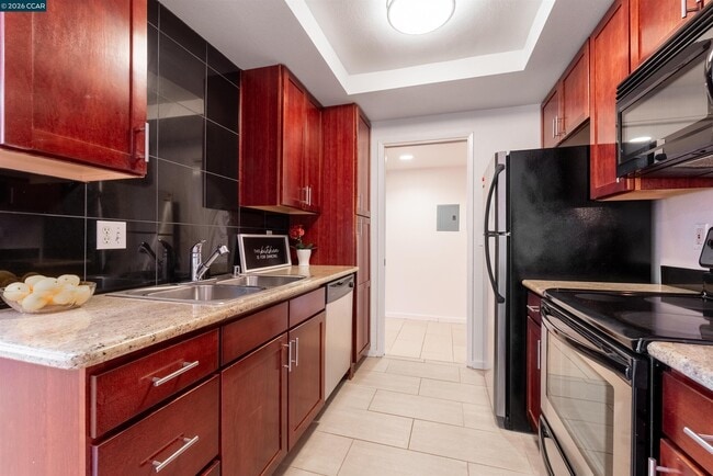 Photo - 1315 A St Unit 206