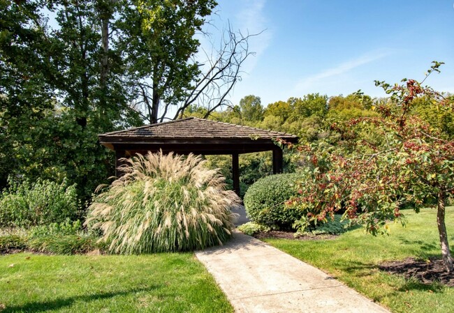 Photo - Arlington Pointe