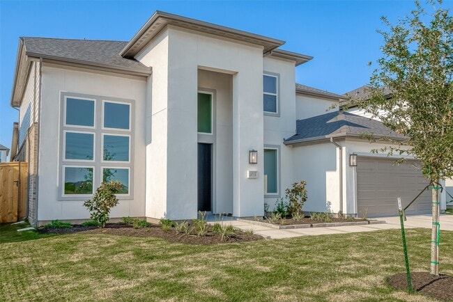 Photo - 21711 Emerton Cres Wy