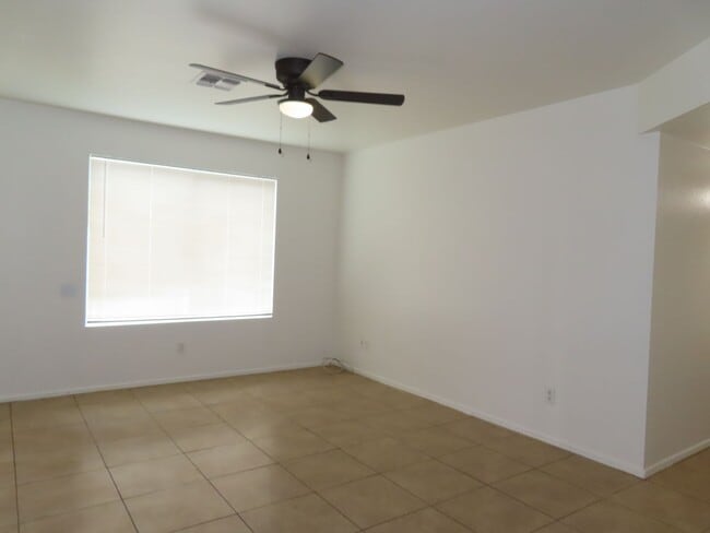 815 E 4th Pl Unit A