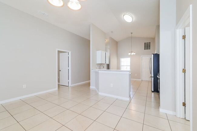 Photo - 431 Peppermill Cir