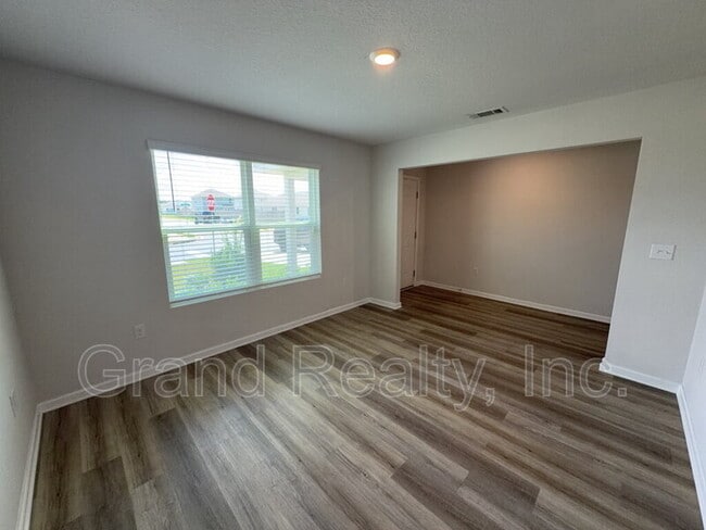 Photo - 5431 Peach Dr