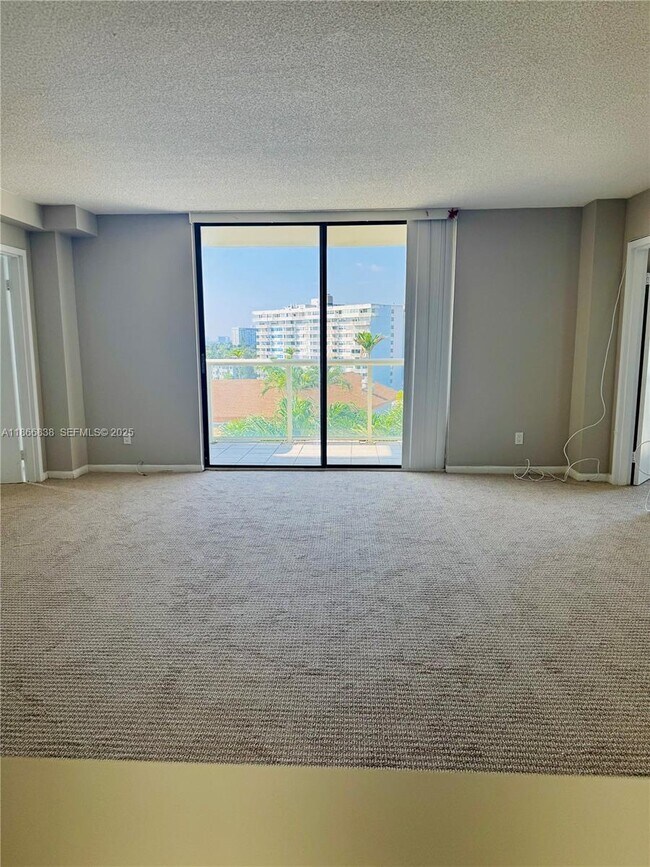 Photo - 13499 Biscayne Blvd Unit 606