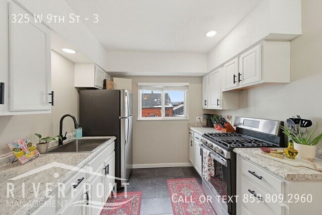 Photo - 325 W 9th St Unidad 3