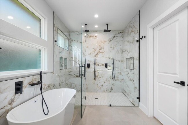 Building Photo - 14203 Sandalfoot St