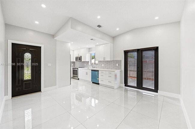 Photo - 12237 SW 193rd St