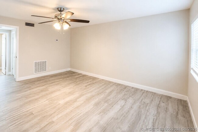 115 SW 1st Ave Unit 9