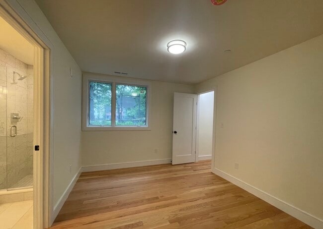 Photo - 65 Cameron St