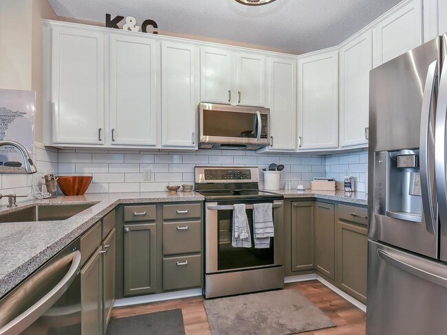 Photo - 500 N 2nd St Unit 300