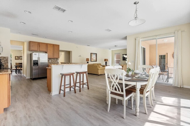 Photo - 220 Las Fuentes Dr Unit ID1280952P