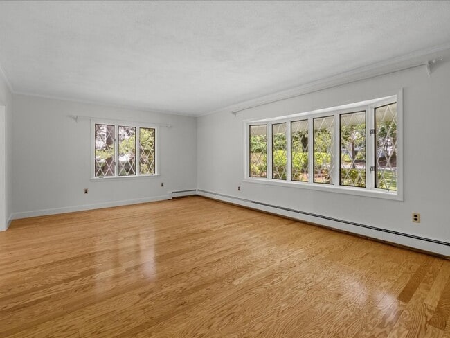 Photo - 15 Woodridge Rd