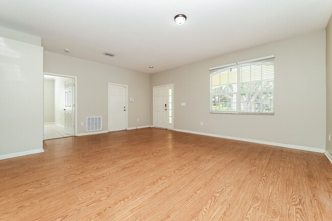 12718 Bramfield Dr