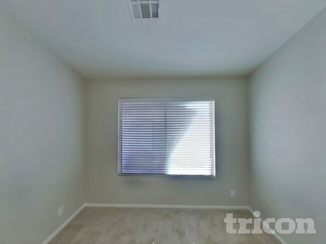 Photo - 1736 W Gentle Brook St