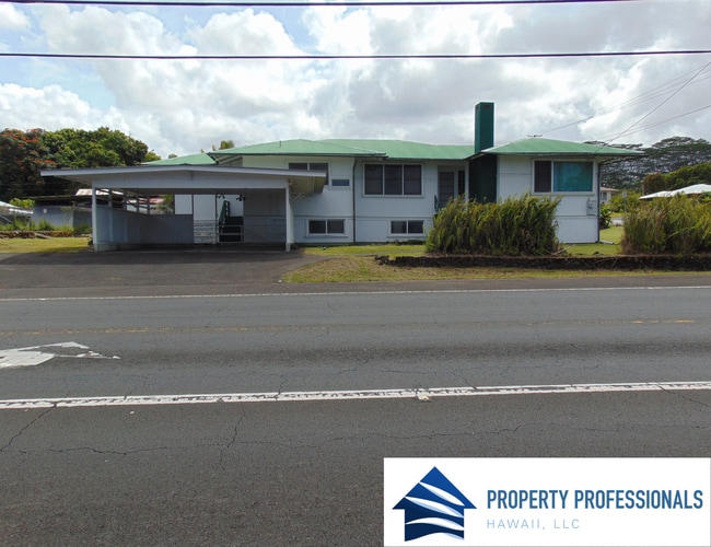 Building Photo - Charming in Hilo Rental