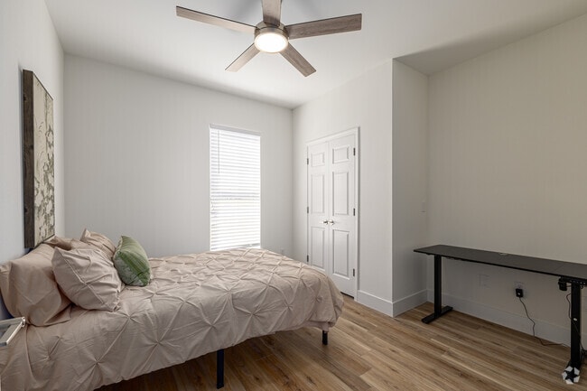 4BR, 4BA - 1,444SF: Bedroom