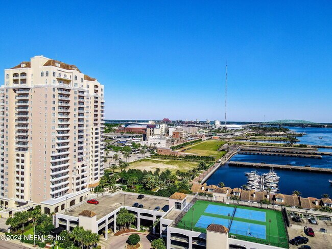 400 E Bay St Unit 402