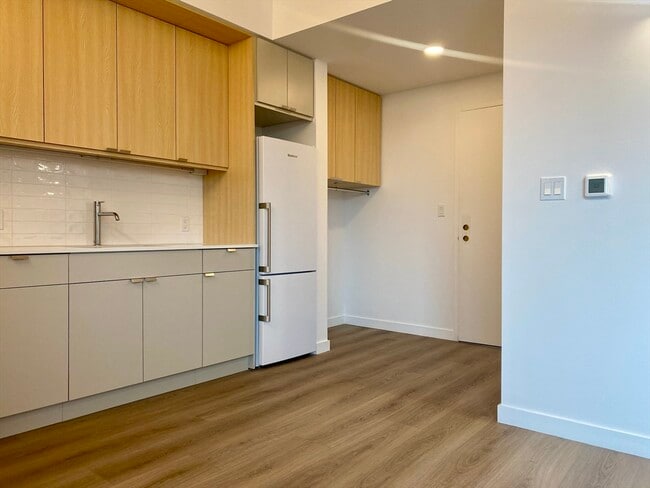 Photo - 154 Broadway Unit 505