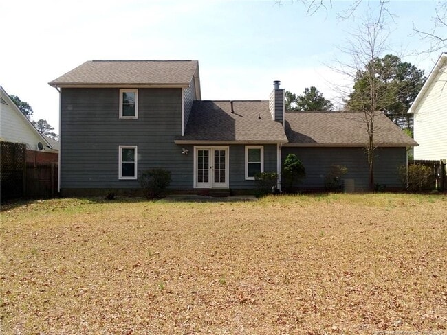 Photo - 521 Old Farm Rd