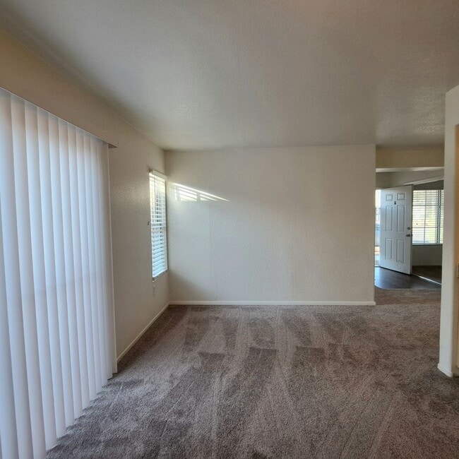 Photo - 2028 Venus Ave Unidad A