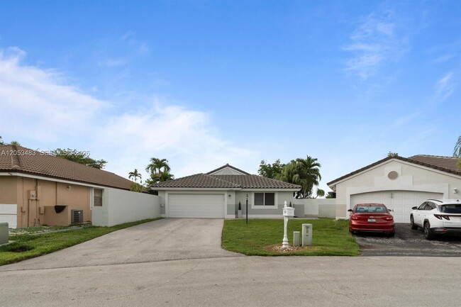 Building Photo - 15037 Brighton Ln
