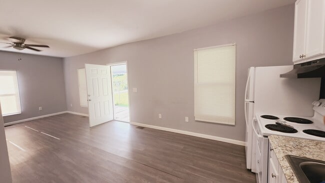 Photo - 2102 Adams Ave