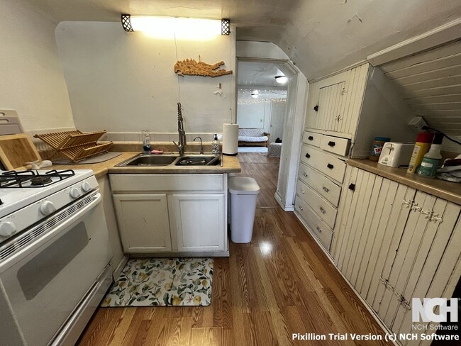 22 Mildred Ave Unit 22 Mildred Apt 3