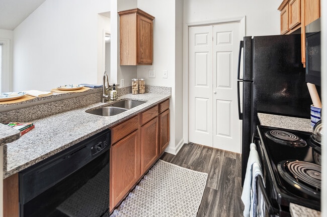 Photo - Huntersville Commons