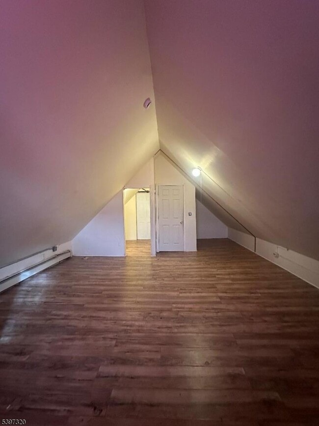 Photo - 205 Parker Ave Apartamento Unidad 2