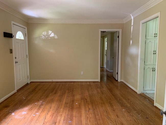 Photo - 621 Greenhill Dr