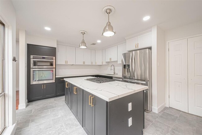 Photo - 12127 Carriage Hill Dr House