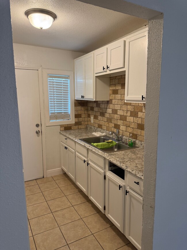 Photo - 602 Ellor Dr