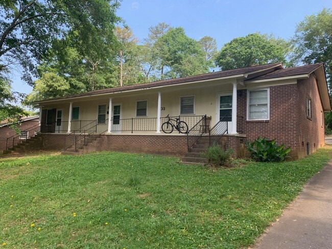 Building Photo - 303 Crawford Ct Unit 03