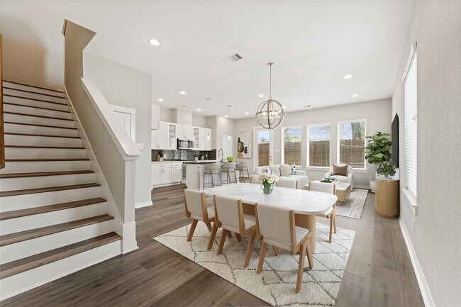 Photo - 802 Berry Sage Ln