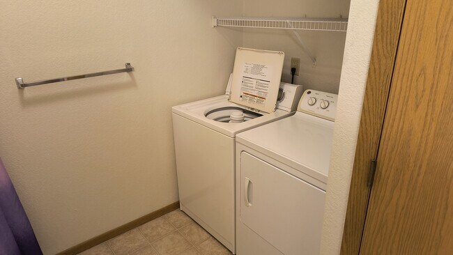 Photo - St. James Apartments