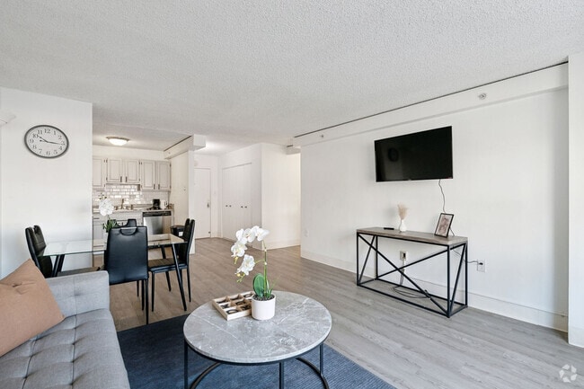 Building Photo - 1711 Bellevue Ave Unit ID1258465P Rental