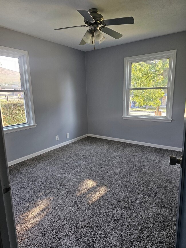 Photo - 2802 Van Buren St