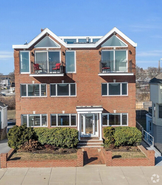 Building Photo - 658 Revere Beach Blvd Rental