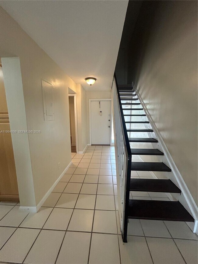 Photo - 1660 NW 113th Way