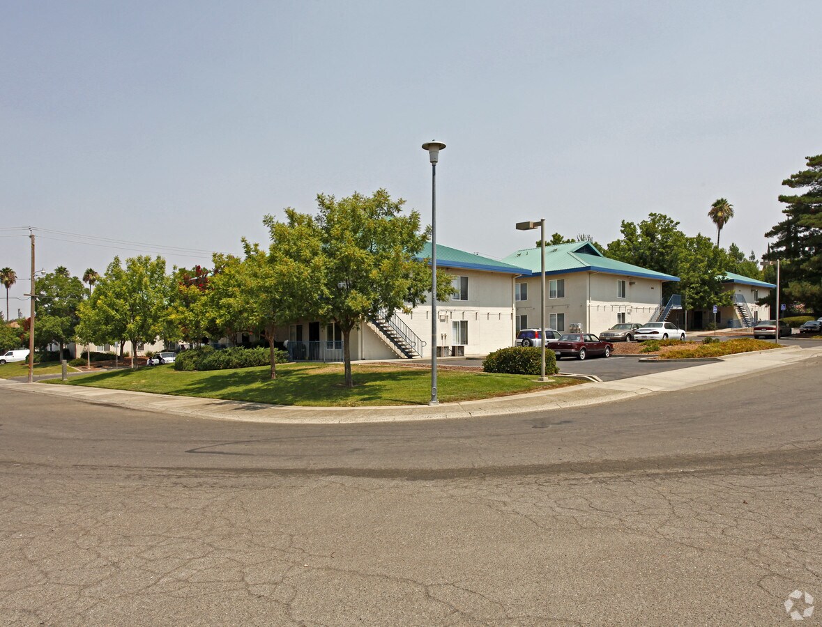 Photo - Northcrest Circle Apartments