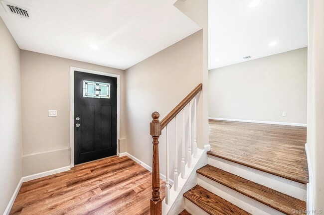 Photo - 610 Americus Ave