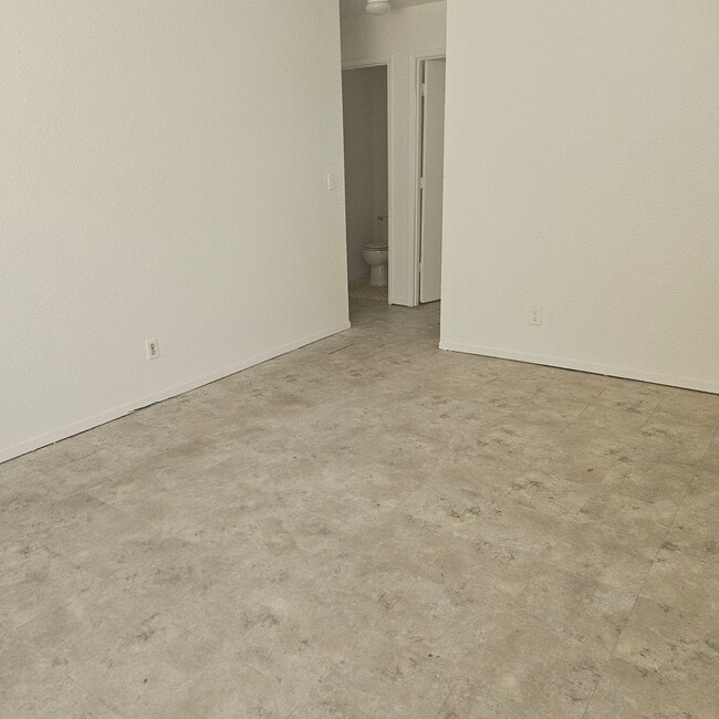 Photo - 1513 Lynne Renee Ct Unit 2