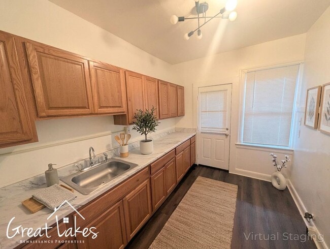 Photo - Charming 2 Bedroom 1 Bathroom now available for rent! Unidad 3