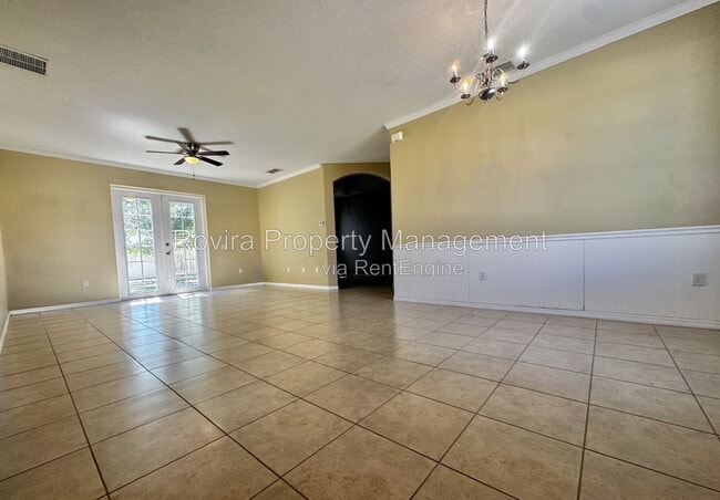 Photo - 806 Palermo Ct